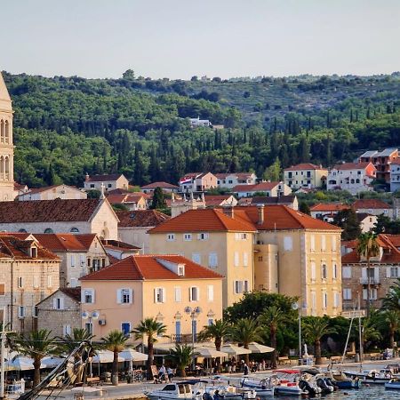 Holiday Home Brac Супетар Экстерьер фото