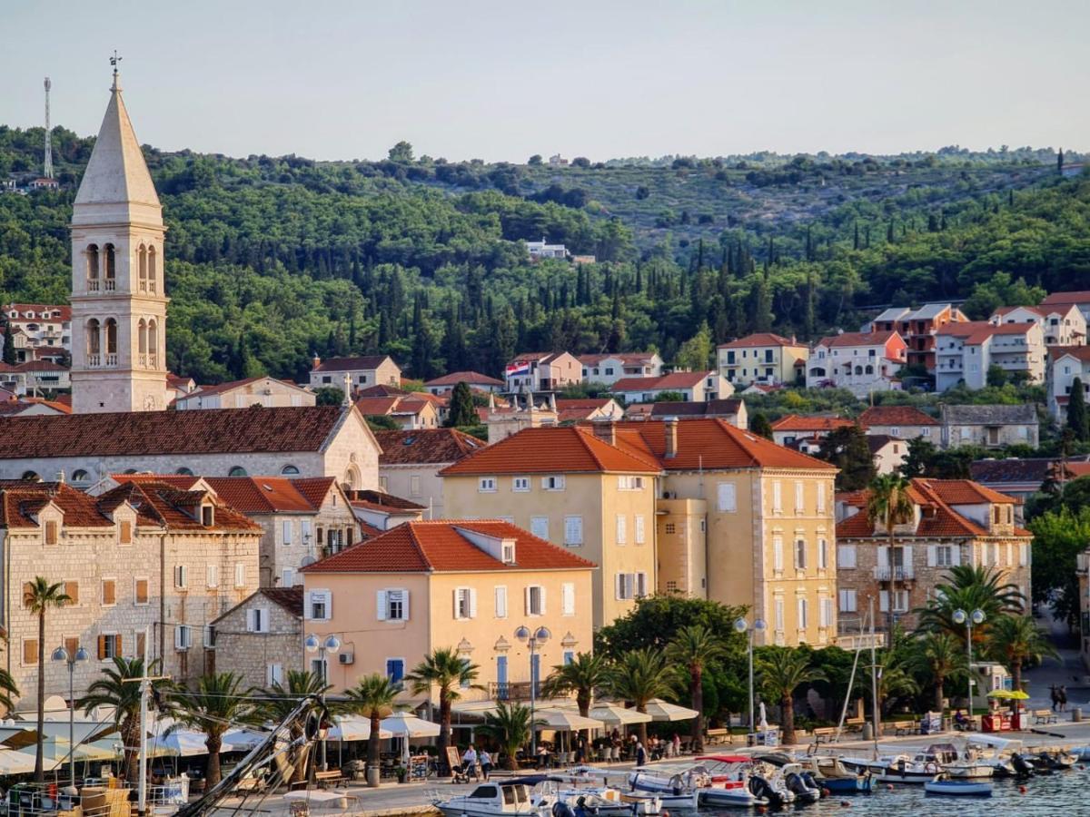 Holiday Home Brac Супетар Экстерьер фото